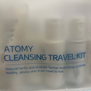 ATOMY. Cleansing Travel Kit